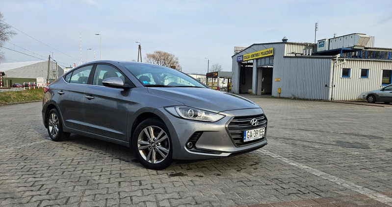 Hyundai Elantra cena 57000 przebieg: 85000, rok produkcji 2018 z Gdynia małe 56